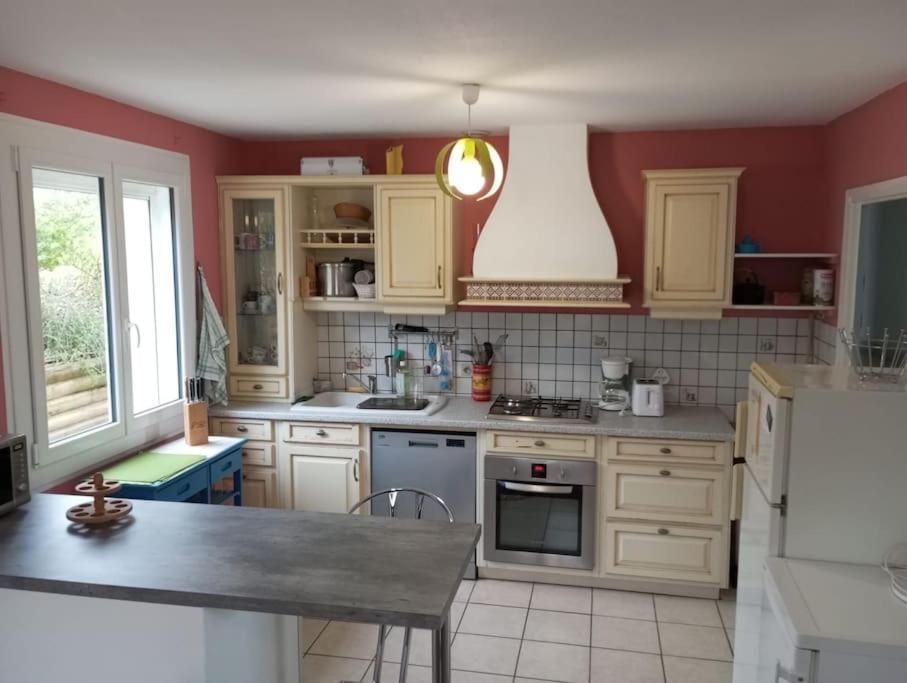 Maison 6 Personnes Billom Esterno foto