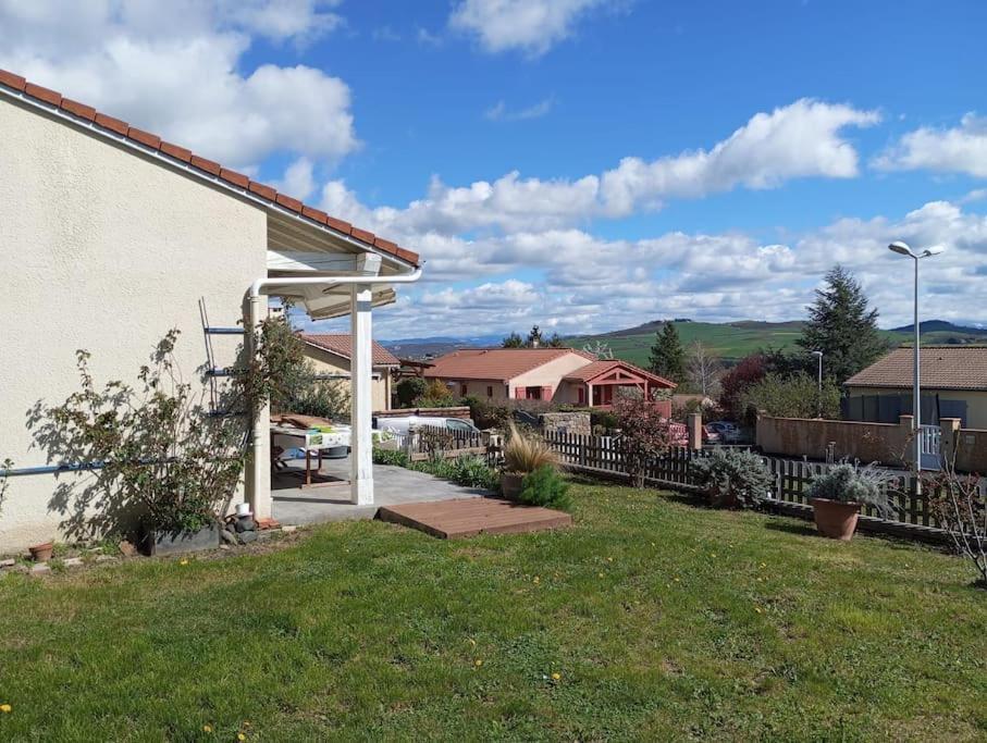 Maison 6 Personnes Billom Esterno foto