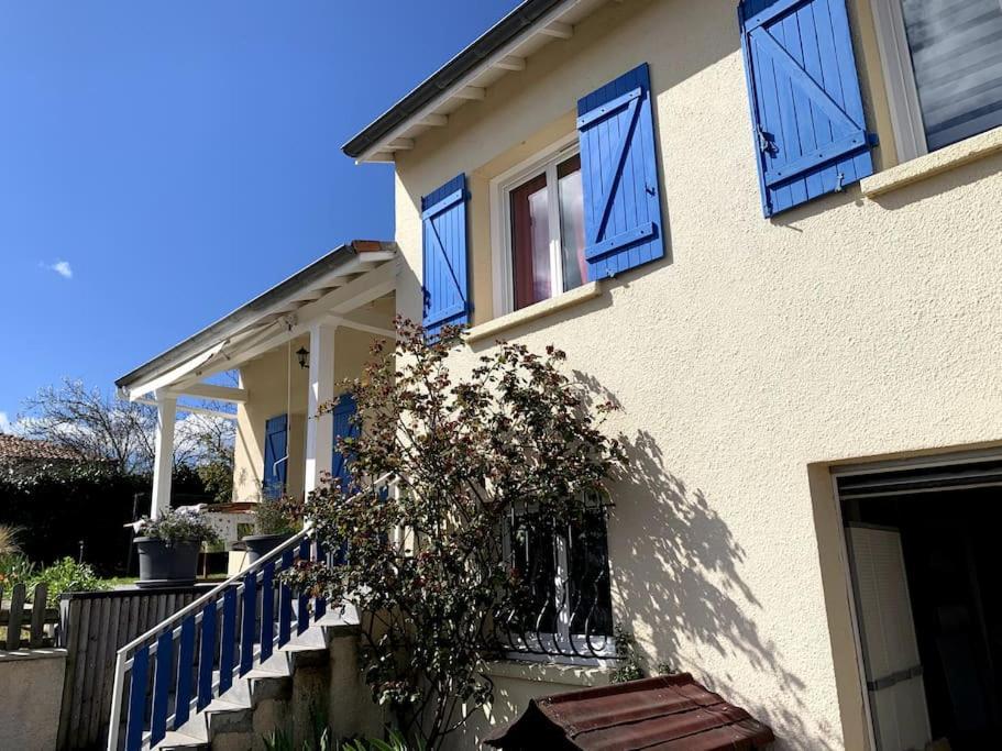 Maison 6 Personnes Billom Esterno foto
